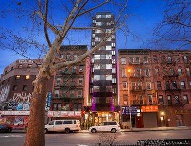 Howard Johnson Soho Нью-Йорк Экстерьер фото