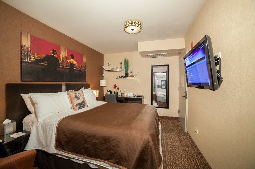 Howard Johnson Soho Нью-Йорк Экстерьер фото
